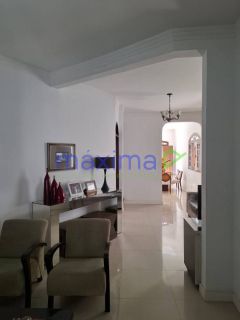 Casa Para Vender com 04 quartos 01 suítes no bairro Suíssa em Aracaju
