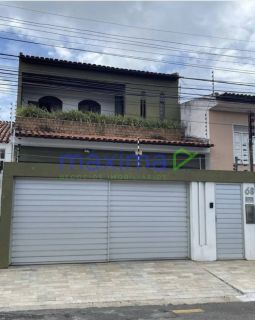 Casa Para Vender com 04 quartos 01 suítes no bairro Suíssa em Aracaju