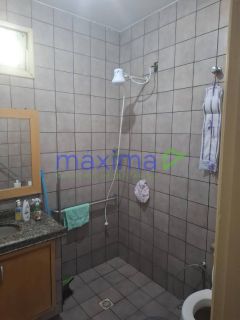 Casa Para Vender com 5 quartos 3 suítes no bairro Jabotiana em Aracaju