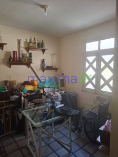 Casa Para Vender com 5 quartos 3 suítes no bairro Jabotiana em Aracaju