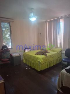 Casa Para Vender com 5 quartos 3 suítes no bairro Jabotiana em Aracaju