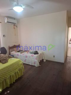 Casa Para Vender com 5 quartos 3 suítes no bairro Jabotiana em Aracaju