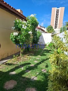 Casa à Venda – Coroa do Meio