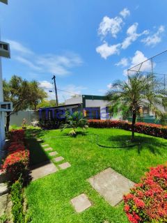 Apartamento à Venda no Condomínio Vitória Régia