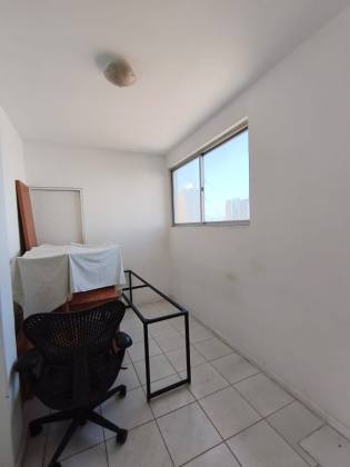 Apartamento à Venda no Edifício Olímpio Campos – Vista Deslumbrante para o Rio e Mar