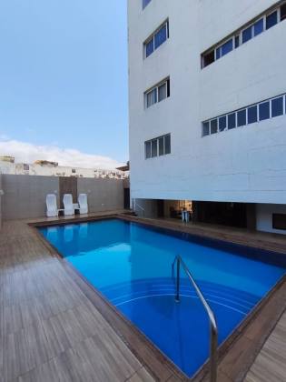 Apartamento à Venda no Edifício Olímpio Campos – Vista Deslumbrante para o Rio e Mar