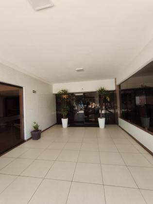 Apartamento à Venda no Edifício Olímpio Campos – Vista Deslumbrante para o Rio e Mar