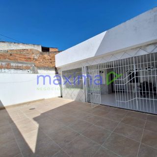 Casa à Venda no Bairro Santos Dumont