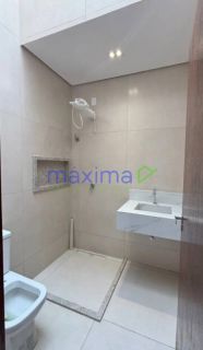 Casa à Venda no Condomínio Maluí Residence