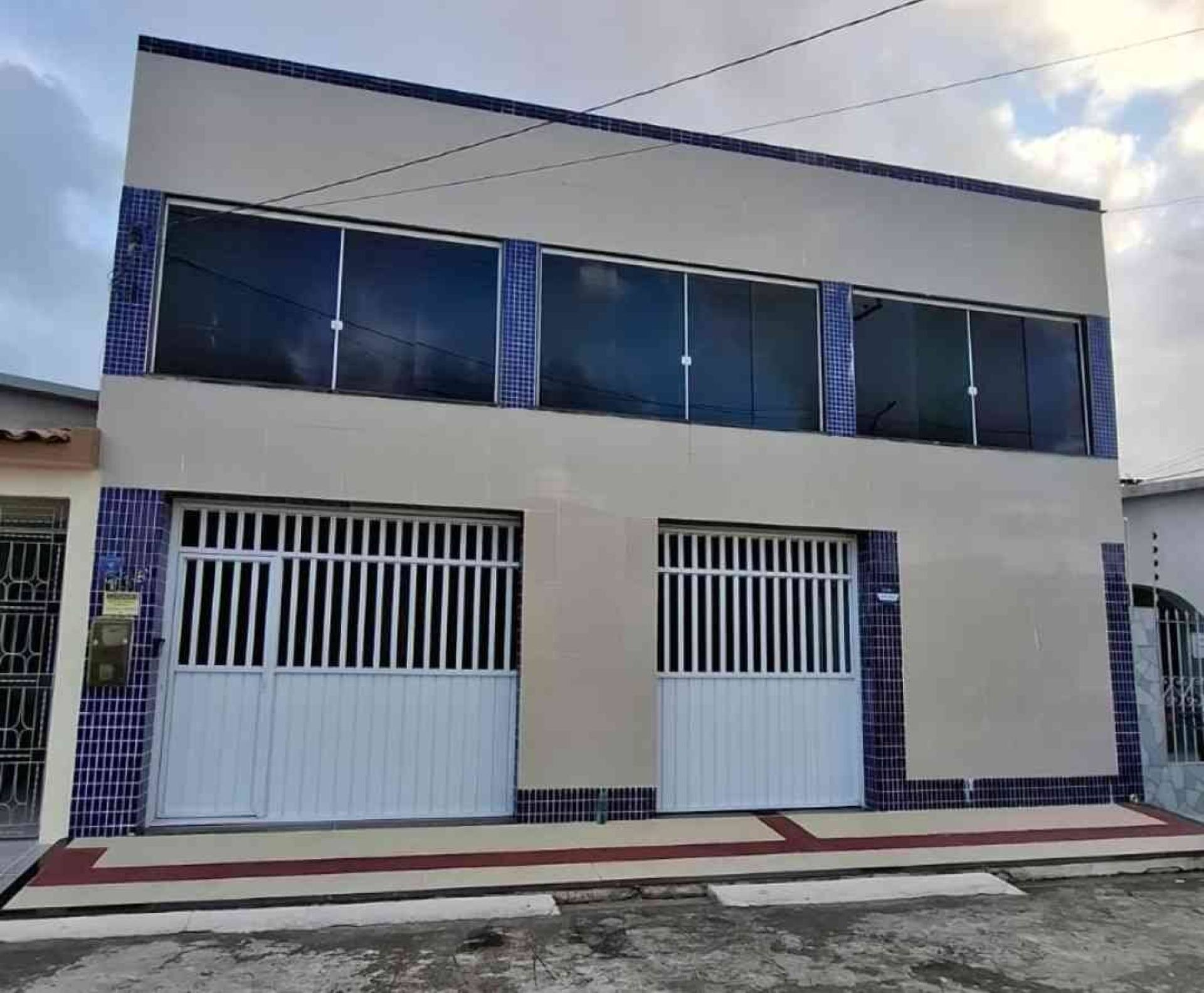 Oportunidade Única no Bairro Luzia! Casa sofisticada