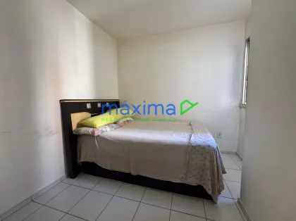 Apartamento para Alugar, 3 quartos Semimobiliado - Marivan