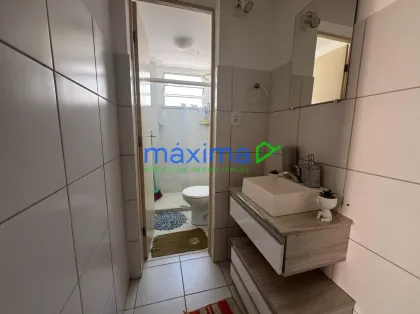 Apartamento para Alugar, 3 quartos Semimobiliado - Marivan