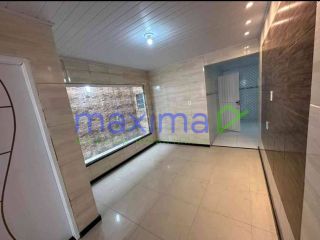 Bela Casa à Venda no Marcos Freire II – Excelente Localização