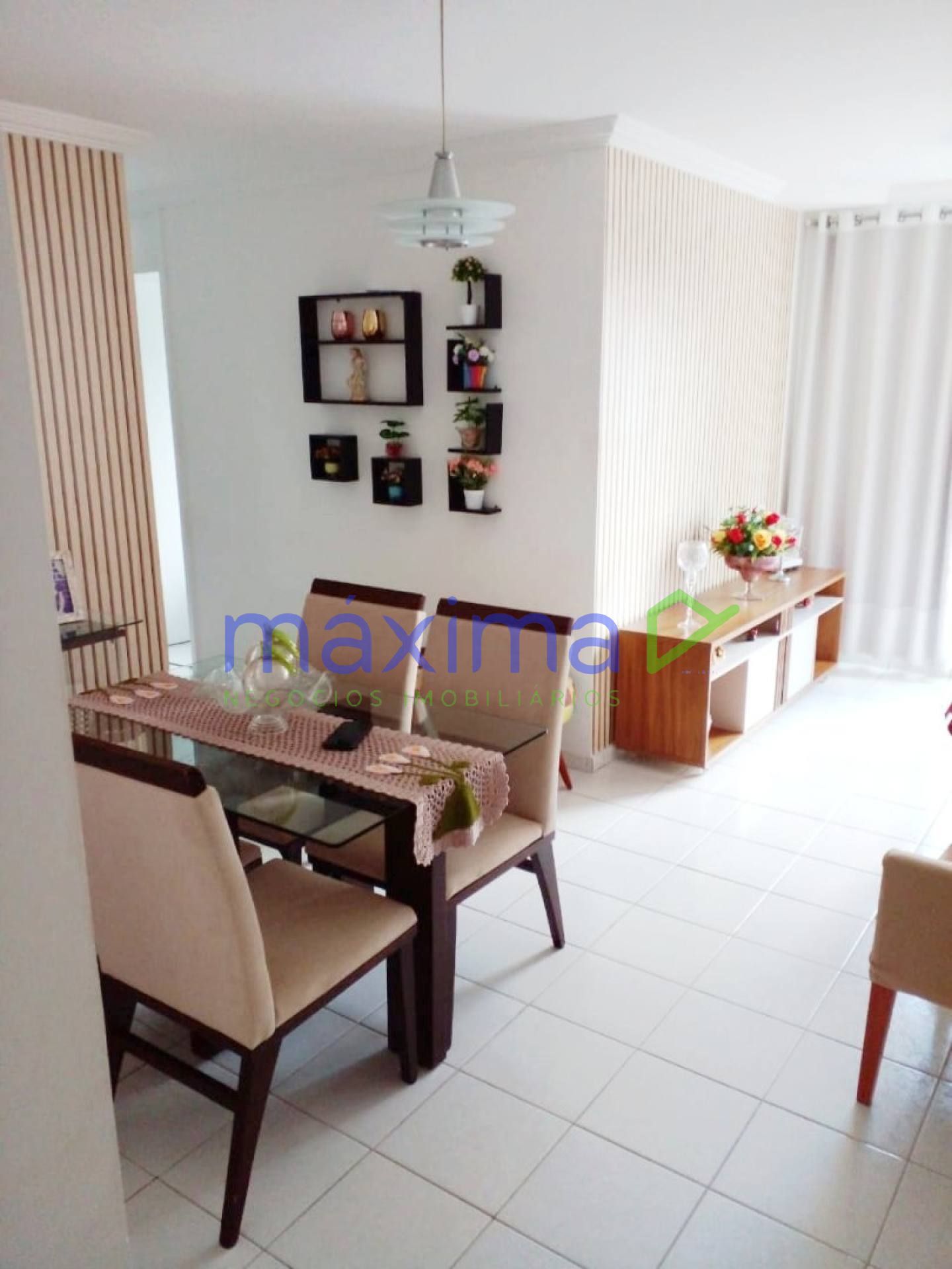 OPORTUNIDADE LINDO APARTAMENTO no Bairro Luzia