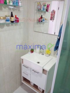 OPORTUNIDADE LINDO APARTAMENTO no Bairro Luzia