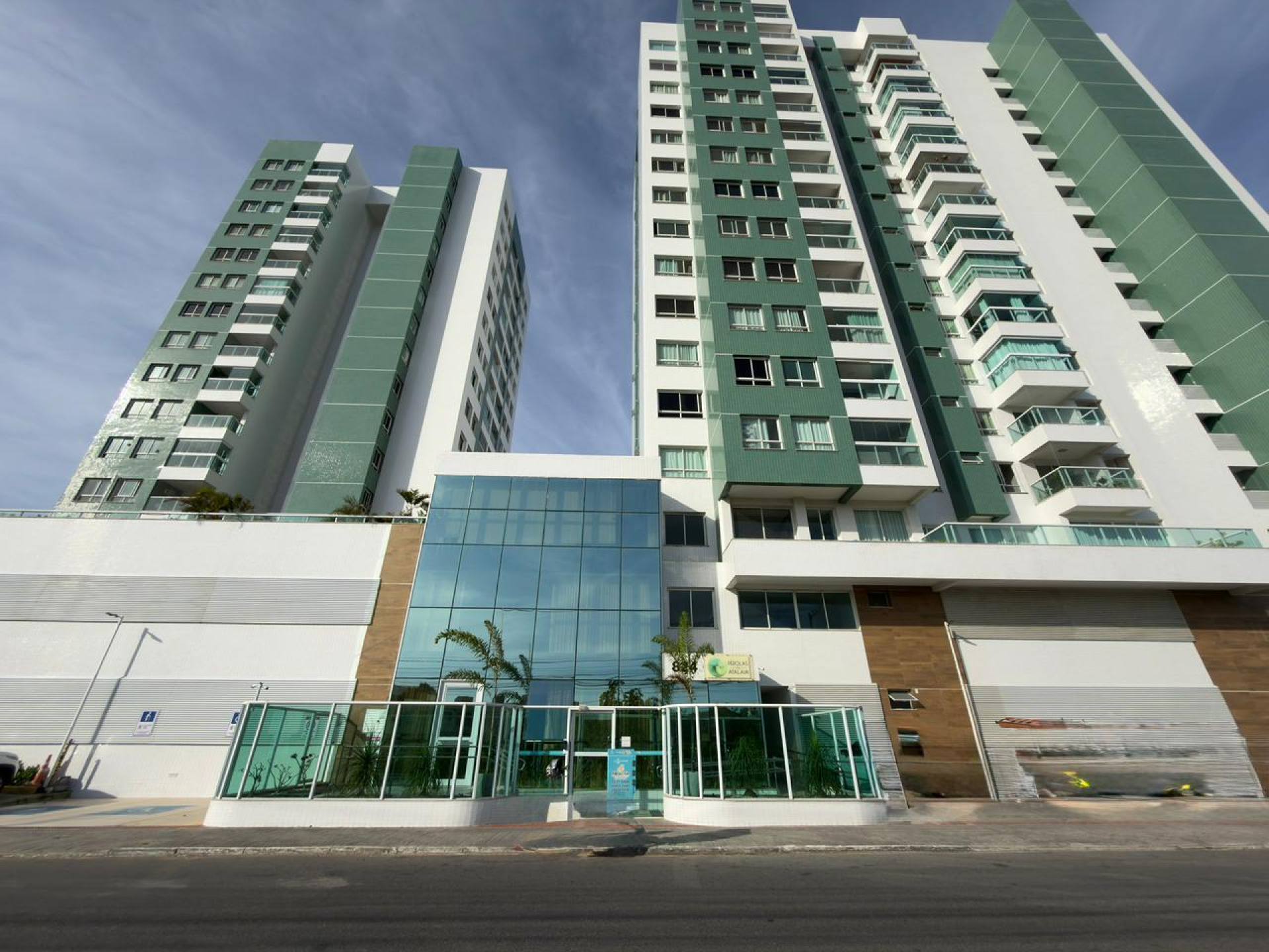 Apto Mobiliado à venda no Cond. Pérolas da Atalaia