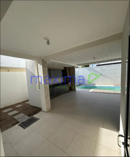 Casa à venda no Condomínio Costa Paradiso