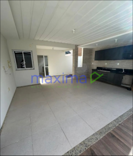 Casa à venda no Condomínio Costa Paradiso