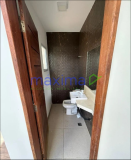 Casa à venda no Condomínio Costa Paradiso