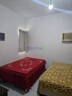 CASA AMPLA E BEM LOCALIZADA NO SANTO ANTÔNIO