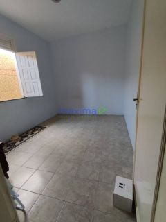 Casa com ponto comercial no conjunto Orlando Dantas