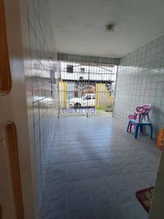 Casa com ponto comercial no conjunto Orlando Dantas
