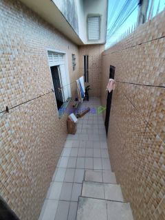 Casa com ponto comercial no conjunto Orlando Dantas