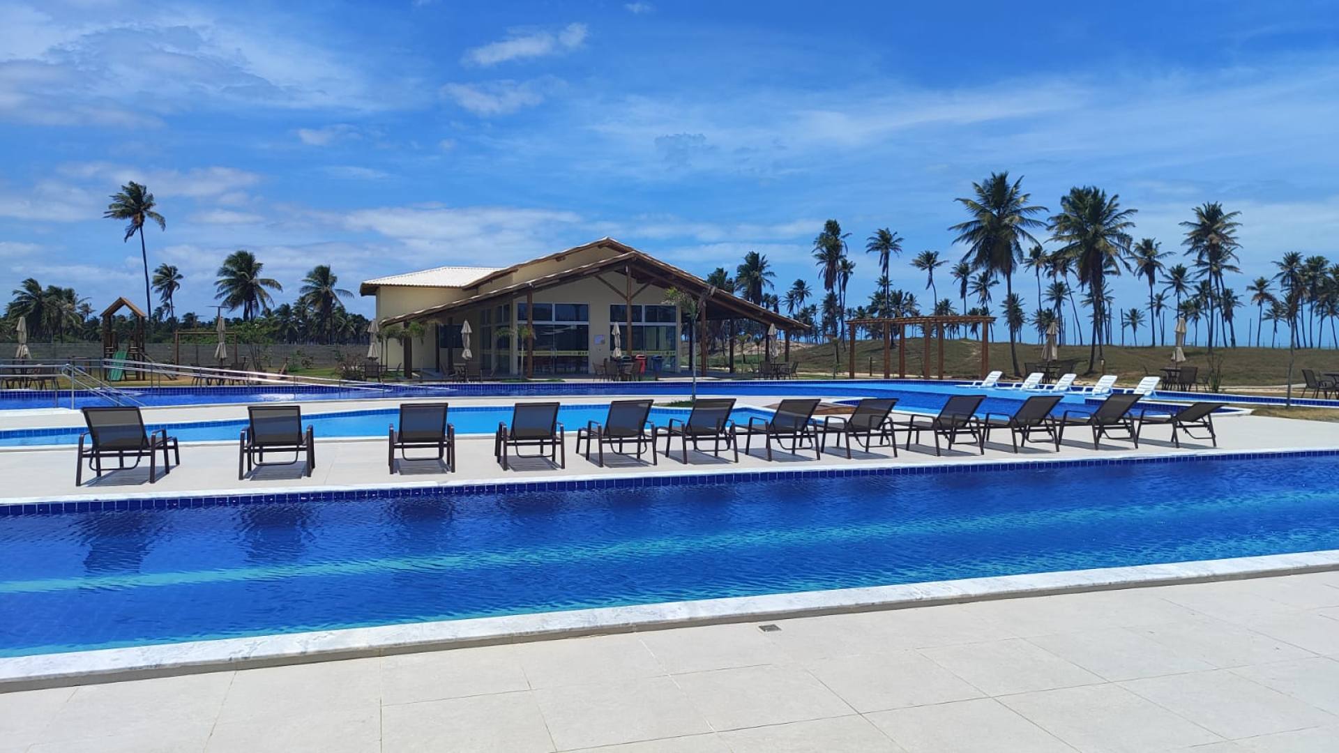 Lote à venda no Condomínio Mares Maluí