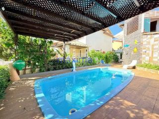 Casa de Alto Padrão à Venda no Condomínio Maria Rezende Machado