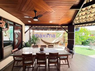 Casa de Alto Padrão à Venda no Condomínio Maria Rezende Machado