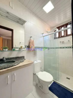 Casa de Alto Padrão à Venda no Condomínio Maria Rezende Machado