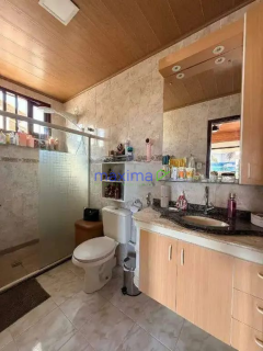 Casa de Alto Padrão à Venda no Condomínio Maria Rezende Machado