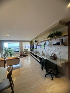 Apartamento a venda no bairro Grageru