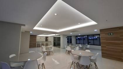 Belo Apartamento 2/4 Lê Vert farolandia