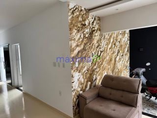 CASA À VENDA NA CIDADE DE BOQUIM