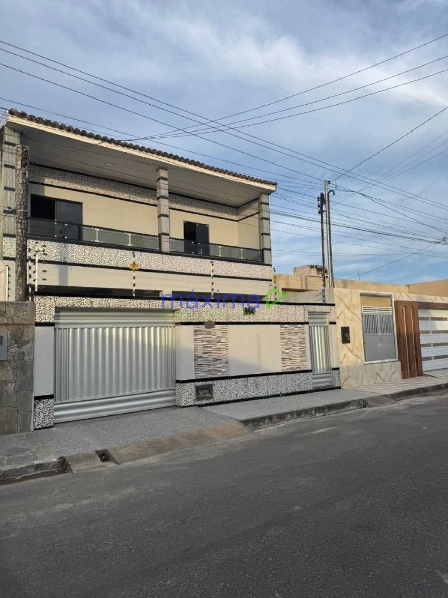 CASA DUPLEX COM PISCINA NA CIDADE DE BOQUIM