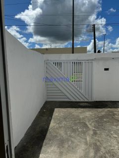 CASA COM QUINTAL NA CIDADE DE BOQUIM