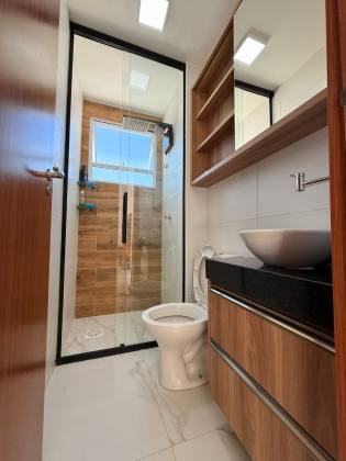 Vende-se apartamento Torres do Farol