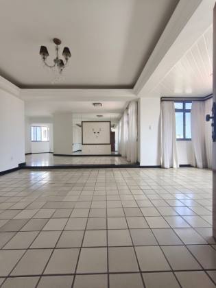 Apartamento para Venda ou Locação no Condomínio Baraúna – Grageru