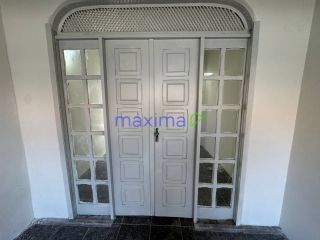 Casa com Duas Moradias - Ideal para Investimento ou Moradia