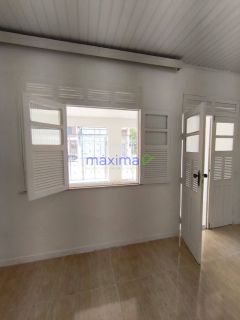 CASA REFORMADA NO SIQUEIRA CAMPOS