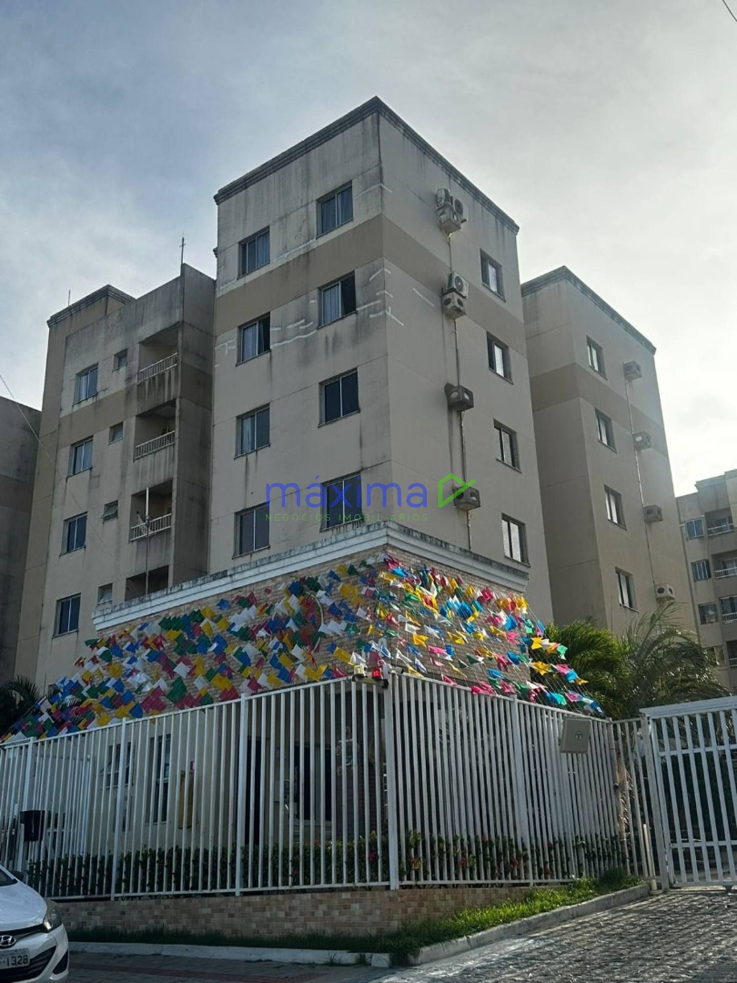 APARTAMENTO À VENDA NO RESERVA SANTA LÚCIA