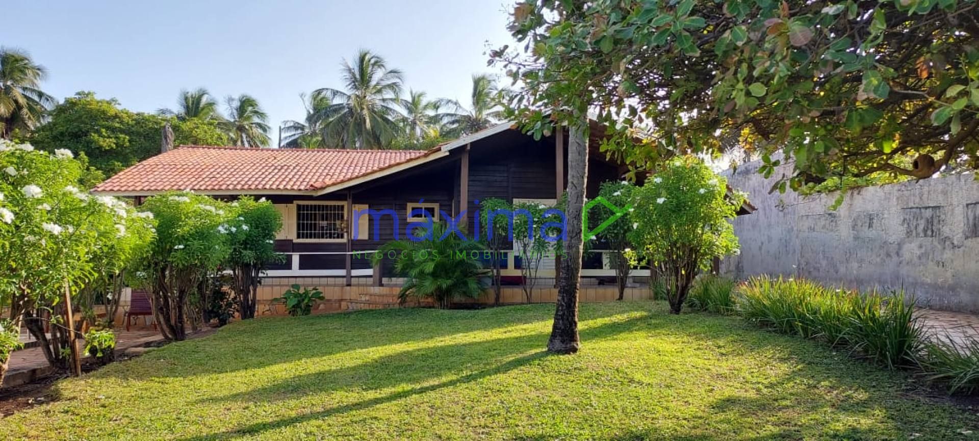 LINDA CASA DE PRAIA TIPO CHALÉ 3/4 AREA GOURMET COM PISCINA na zona Expansão