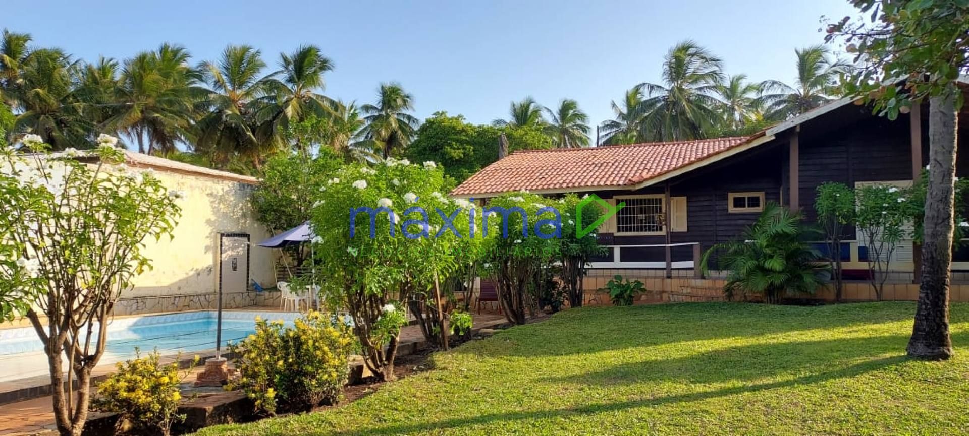 LINDA CASA DE PRAIA TIPO CHALÉ 3/4 AREA GOURMET COM PISCINA na zona Expansão