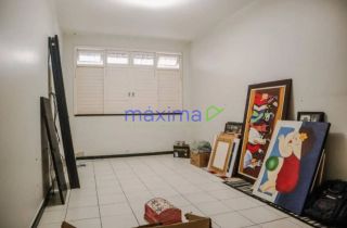 Linda Casa com Andar – Excelente Localização no Bairro Grageru