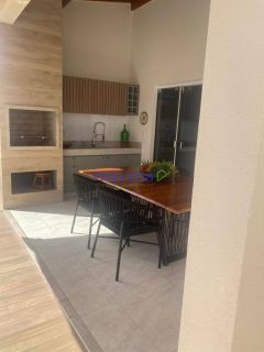 CASA DUPLEX À VENDA – CONDOMÍNIO MORADA DO LAGO