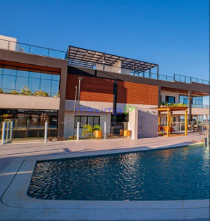 ALUGA-SE – APARTAMENTO ALTO PADRÃO FRENTE MAR | ARUANA – ARACAJU/SE