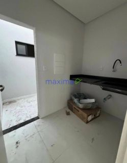 CASA À VENDA – CONDOMÍNIO PADANG