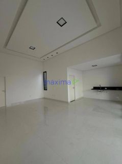 CASA À VENDA – CONDOMÍNIO PADANG