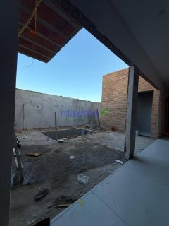 CASA À VENDA NO CONDOMÍNIO PADANG | PÉ NA AREIA